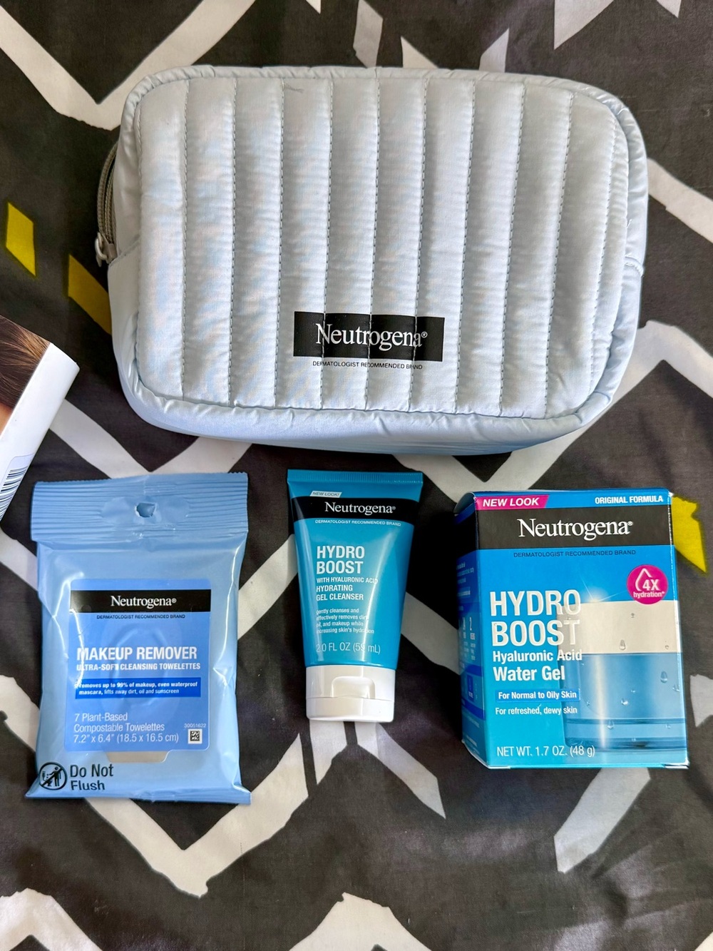Neutrogena | Tate McRae Refresh & Hydrate Set, 3 Items